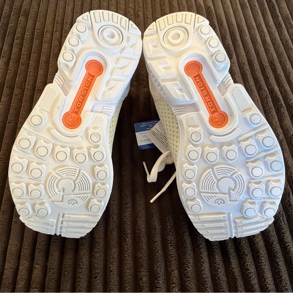 * SOLD * Adidas TORSION with Ortholite Performance Insoles • Women’s 8 • New - Picture 5 of 8